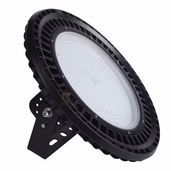 Светодиодный промышленный потолочный навес высокой мощности мощностью 250 Вт для склада с высоким пролетом